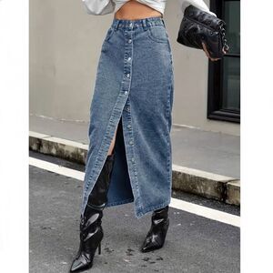 Maxi denim skirt